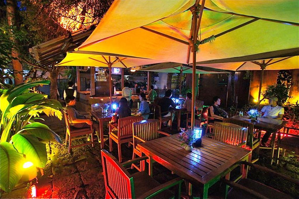Lotus Hotel Chiang Mai Exteriör bild